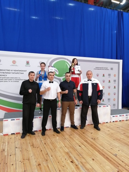 Мишина Надежда заняла 1 место в Первенстве и Чемпионате РТ по боксу