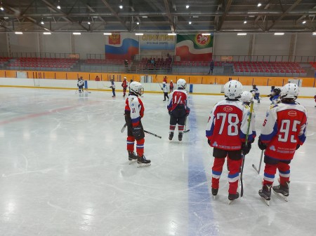 Камполянская "Олимпия" одержала победу в трех Первенствах Республики Татарстан по хоккею