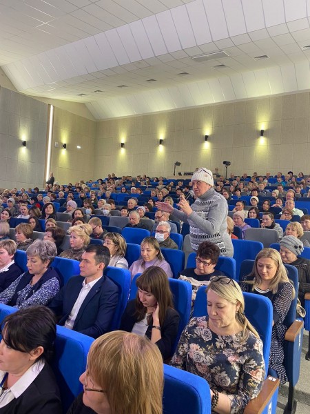 В Камских Полянах прошла ежегодная встреча с населением