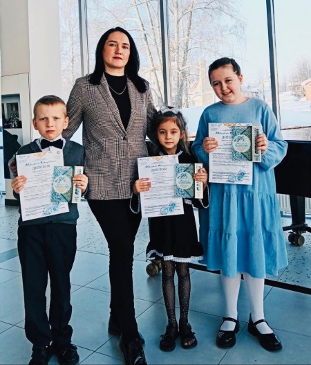 Воспитанники музыкальной школы стали призерами международного конкурса искусств «Жемчужины Татарстана» копия