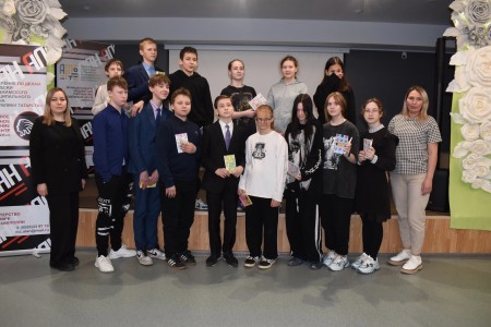 Молодежь Камских Полян приняла участие в "космических" играх