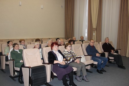 Глава Камских Полян встретился с активом Совета ветеранов