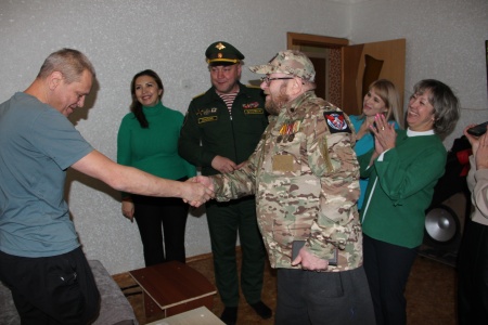 Участников СВО посетили представители фонда защитников Отечества РТ