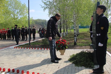 В Камских Полянах прошел митинг памяти ликвидаторов радиационных аварий