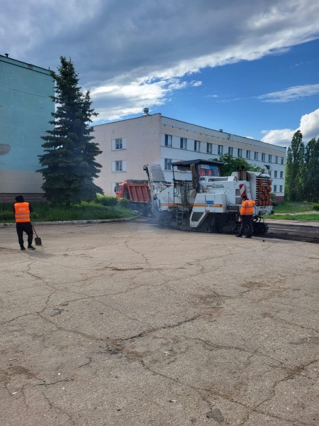 В Камских Полянах началась реализация программы "Наш двор"