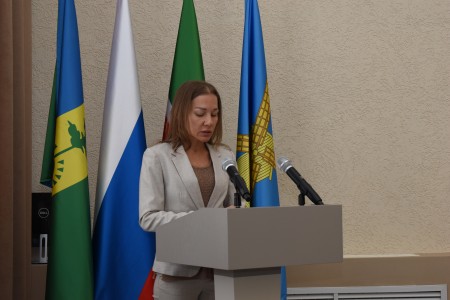 В администрации Камских Полян состоялась очередная сессия Совета депутатов