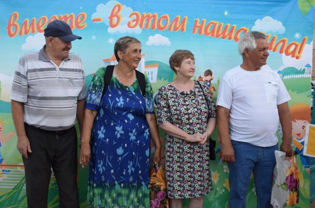 Праздник двора: радость и улыбки!