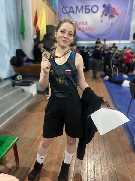 Первенство РТ по вольной борьбе среди юношей и девушек до 18 лет (2009-2010 г.р.)