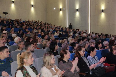 В Камских Полянах прошла встреча с населением